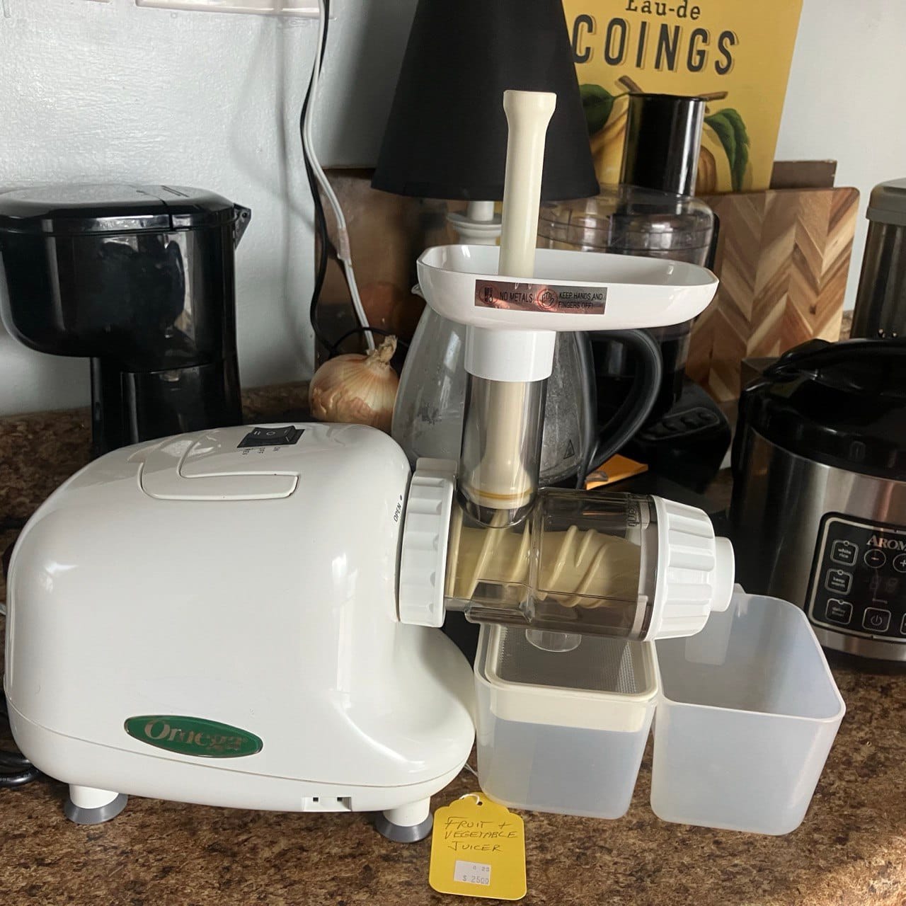 What piece am I missing for my Omega juicer?