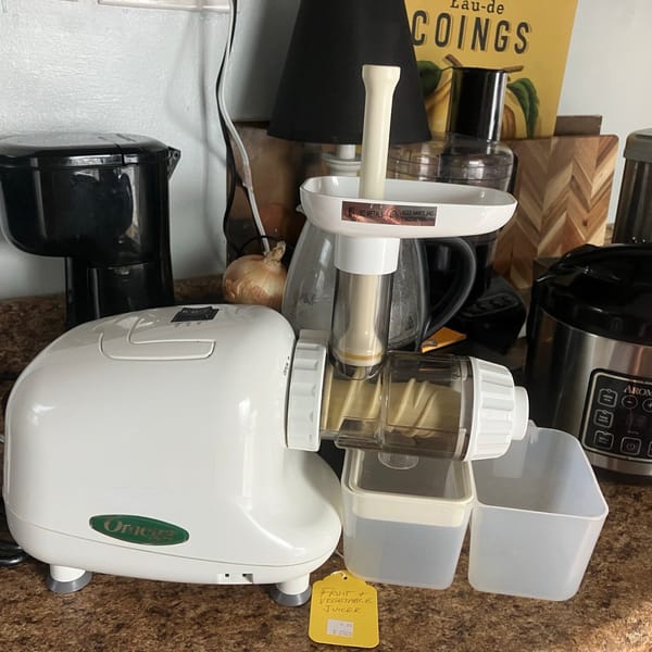 What piece am I missing for my Omega juicer?